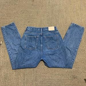 Cute high waisted jeans